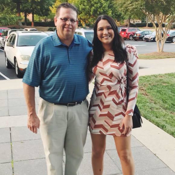 Meet your Posher, Kelsey - Picture 1 of 1